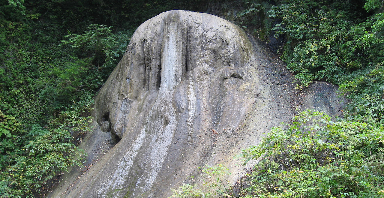 天狗の岩