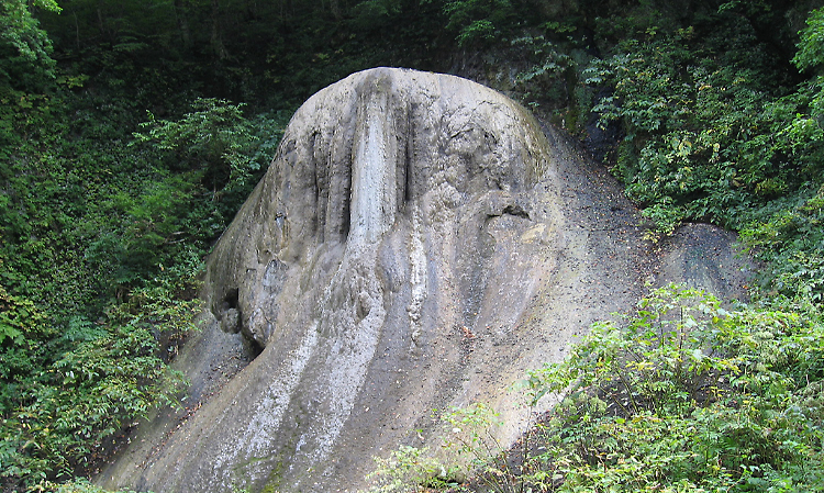 天狗の岩