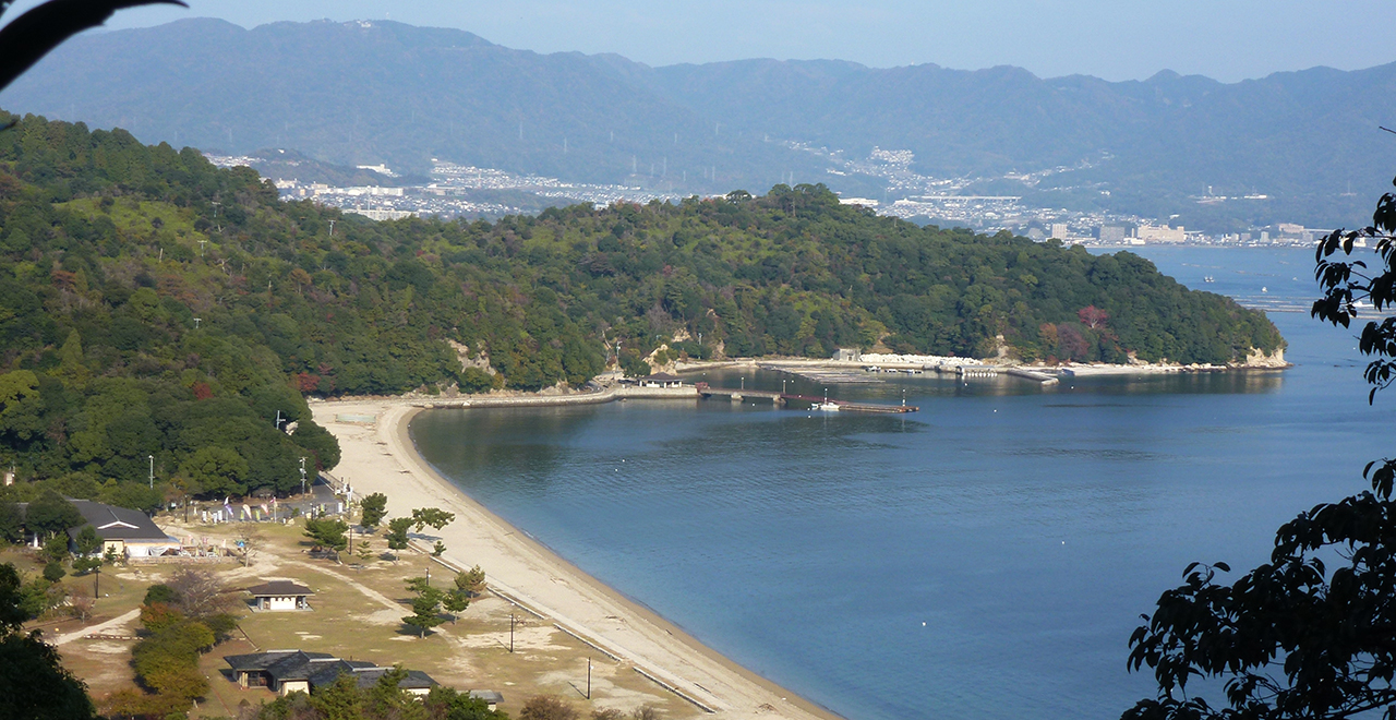 秋の宮島風景林と包ヶ浦海岸