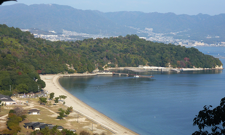 秋の宮島風景林と包ヶ浦海岸