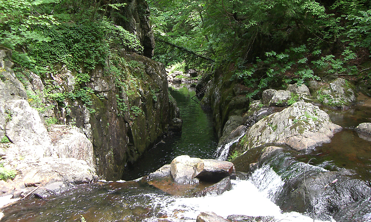 三段峡の散策