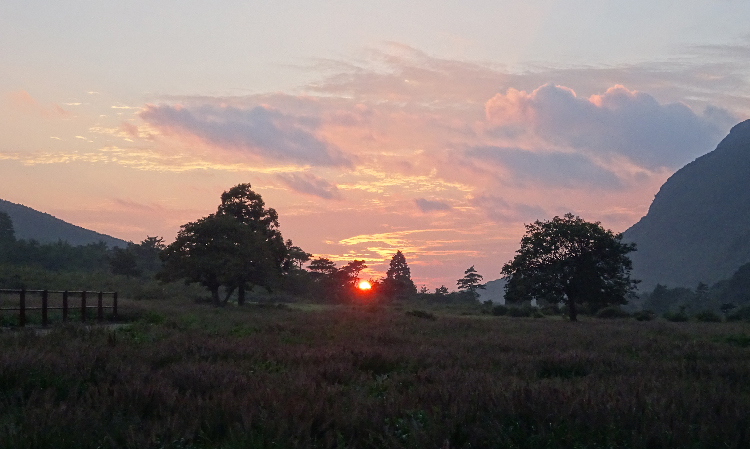 夕焼け空の田代原