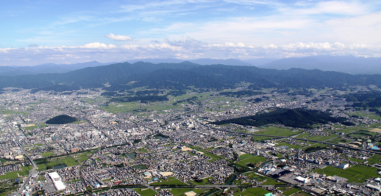 大和三山風景林と街の風景