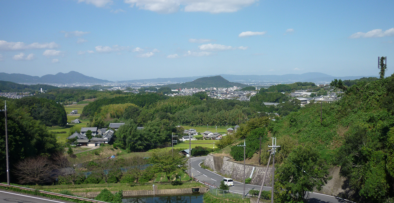 明日香村から望む畝傍山