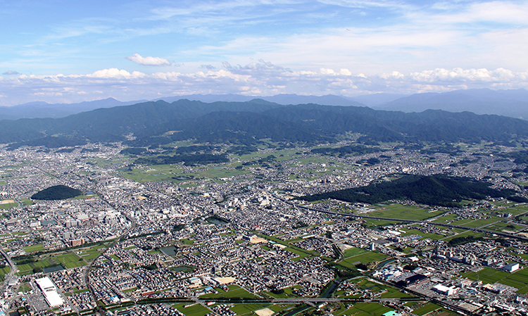 大和三山風景林と街の風景