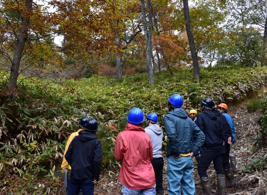 にちなん中国山地林業アカデミー現地研修(森林・技術支援センター)