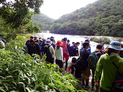 自然体験学習支援の様子