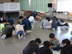 令和７年度に開催した森林教室の様子
