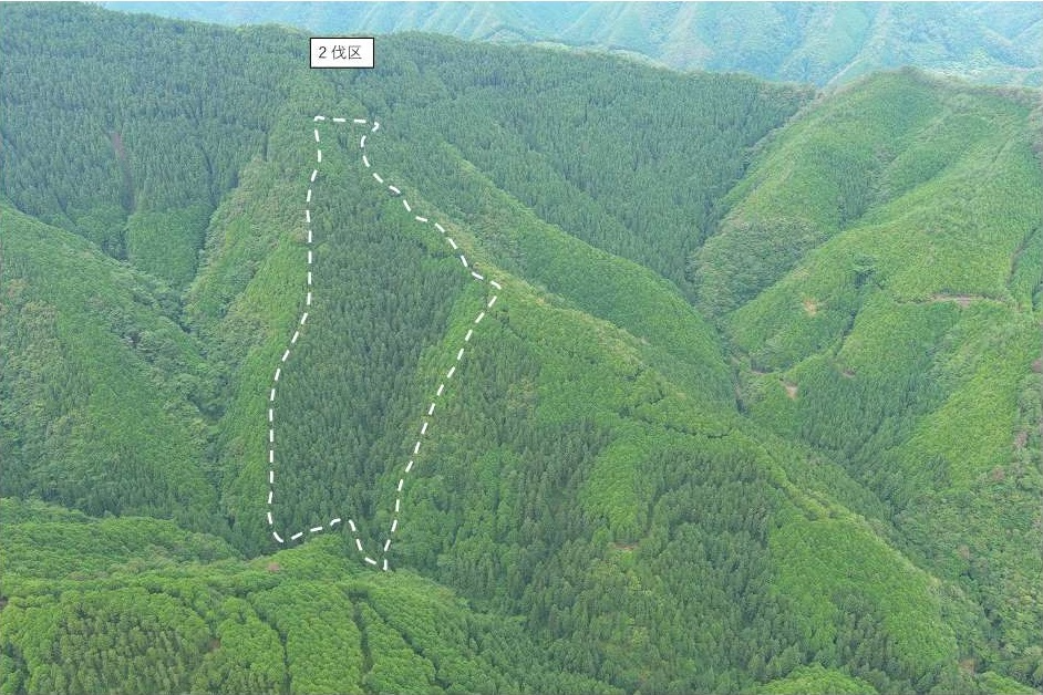 足川山4032いドローン撮影画像