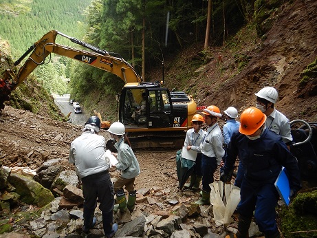 治山ICT施工現場