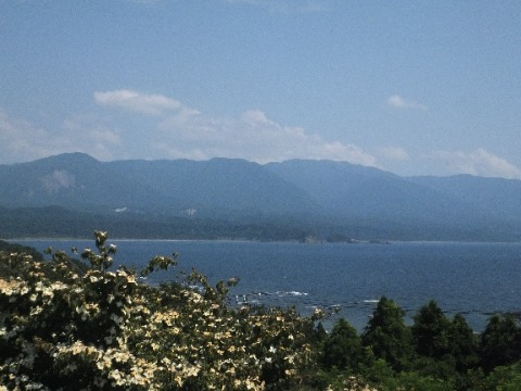白神岳の遠望（深浦町）